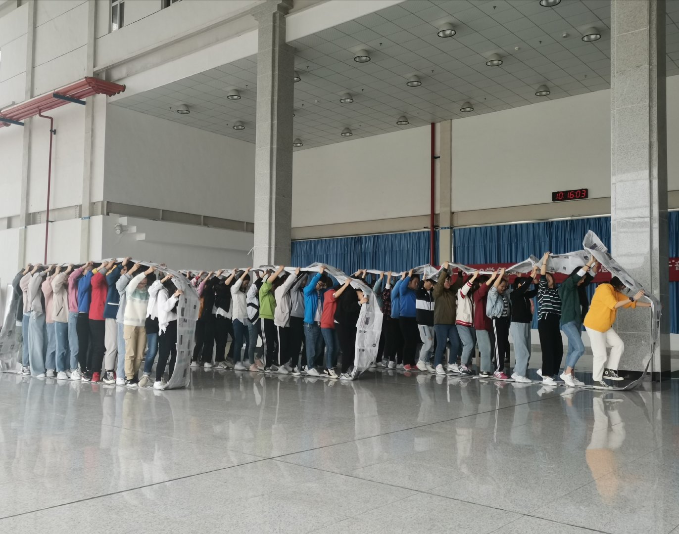 “历史的年轮”